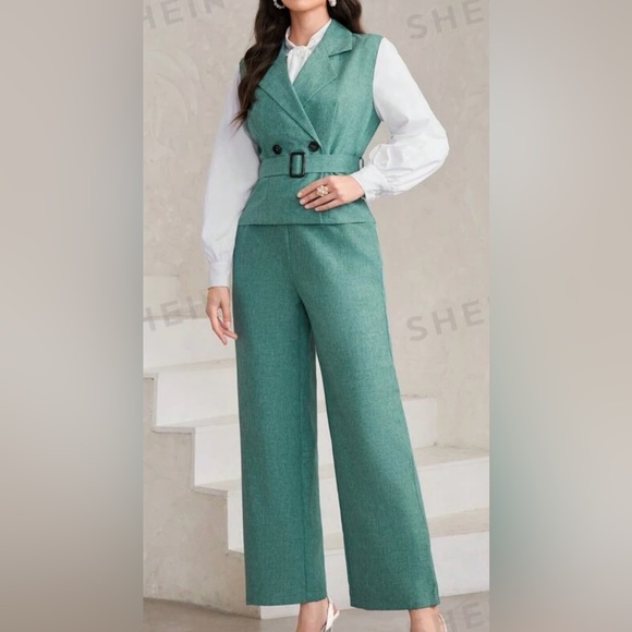 Mulvari pantsuit - never worn - Picture 1 of 4